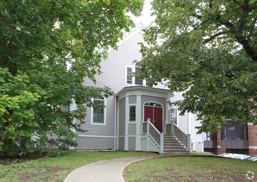 More Photos Of 541 Cambridge St, Allston Office For Lease