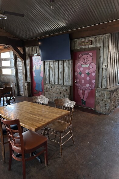 More Photos Of 1607 Magnolia Ave, Buena Vista General Retail For Sale