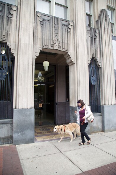 More Photos Of 331-335 W Main St, Durham Office For Lease