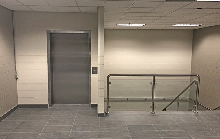 More Photos Of 221 Winnipeg St N, Regina Light Distribution For Lease