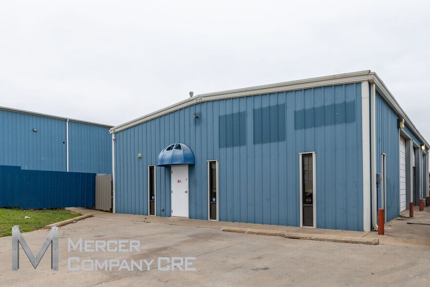 More Photos Of 3035 NE 23rd St, Oklahoma City Industrial For Sale
