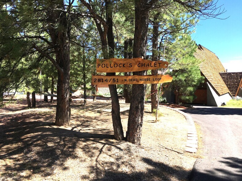 More Photos Of 2814 Dead Horse Loop, Alton Specialty For Sale