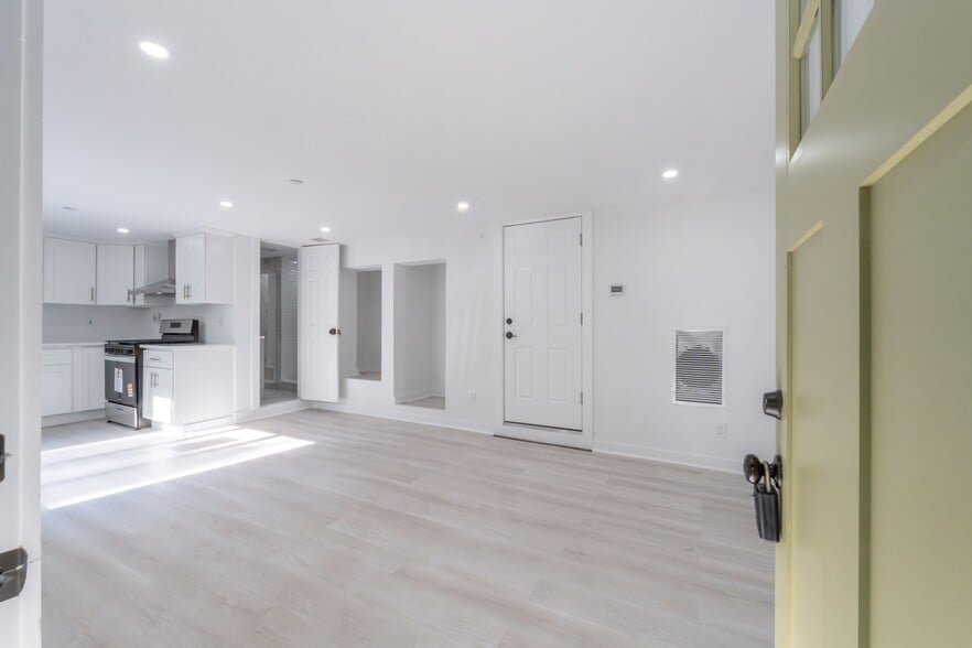 More Photos Of 2096 Ulster Ave, Lake Katrine Multifamily For Sale