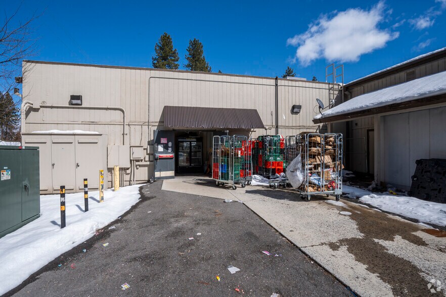 More Photos Of 376 Main St, Chester Storefront For Sale