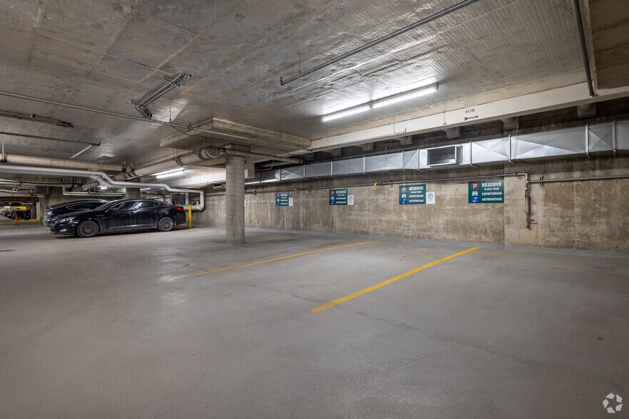 More Photos Of 75 Rue Queen, Montréal Coworking Space