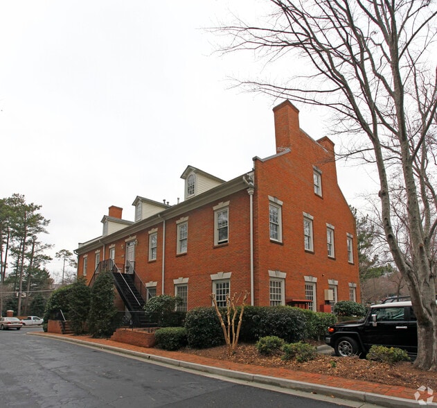 Primary Photo Of 1936 N Druid Hills Rd NE, Atlanta Medical For Lease