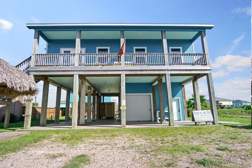 Primary Photo Of 2570 Hwy 87, Crystal Beach Freestanding For Sale