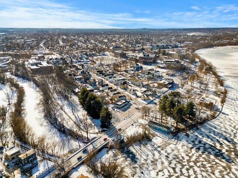 More Photos Of 500 Pawtucket St, Lowell Freestanding For Sale