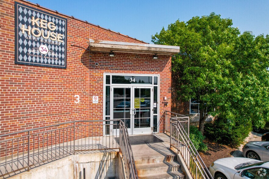 More Photos Of 34 13th Ave NE, Minneapolis Office For Lease