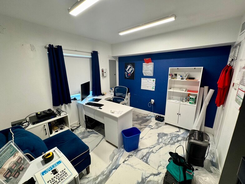 More Photos Of 1137 S Nova Rd, Holly Hill Service For Sale