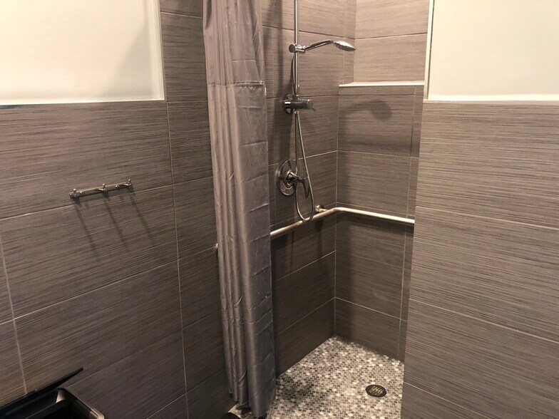 More Photos Of 3400 Malone Dr, Chamblee Apartments For Sale