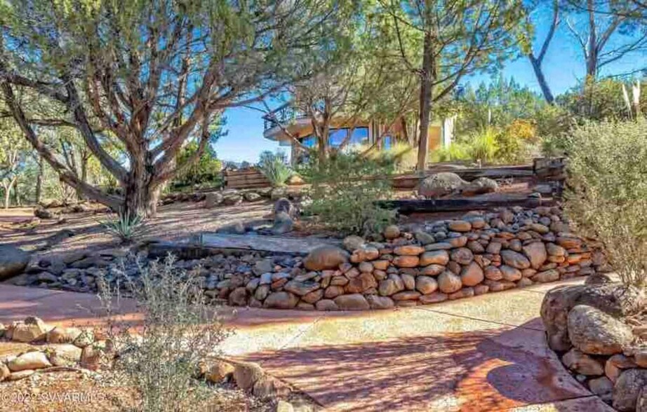More Photos Of 225 Chimney Rock Trl, Sedona Apartments For Sale