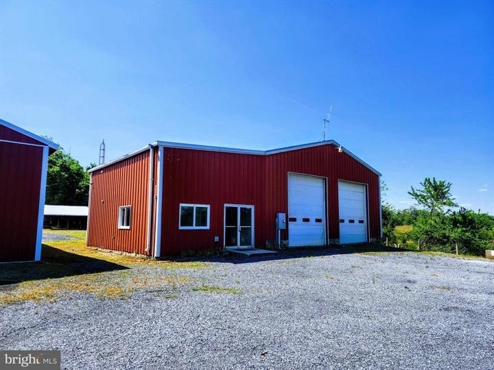 More Photos Of 215 Burkharts ln, Martinsburg Flex For Lease