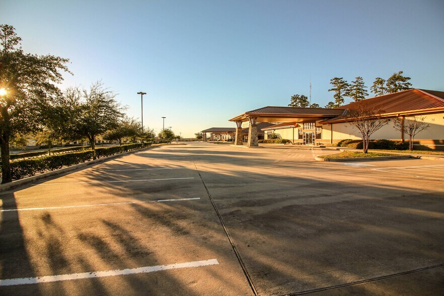 More Photos Of 103 Medical Park Ln, Huntsville Medical For Lease