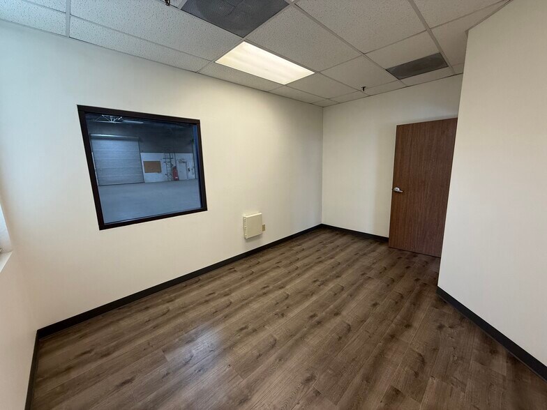 More Photos Of 5365 Brooks St, Montclair Warehouse For Lease