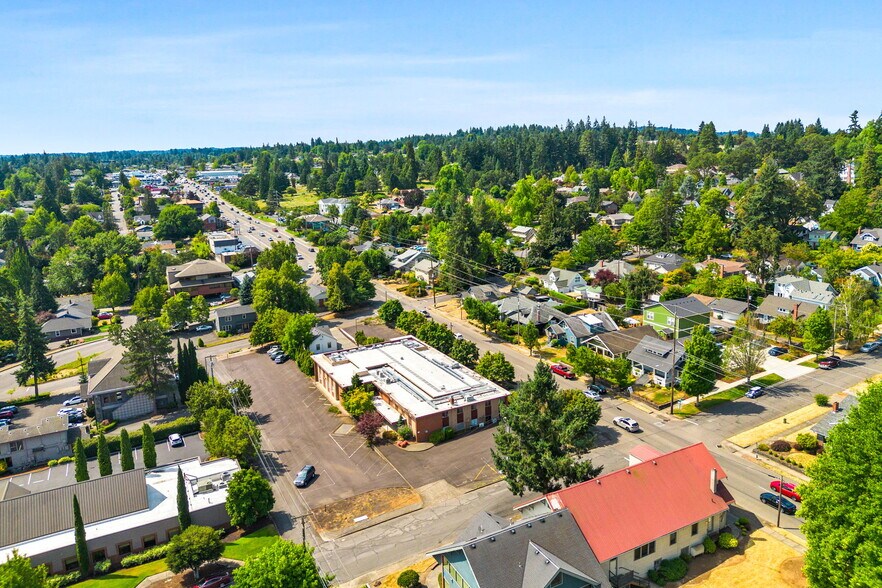 More Photos Of 1730 Commercial St SE, Salem Office For Sale