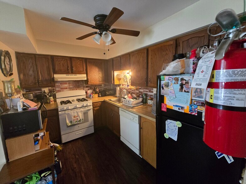 More Photos Of 288 W Clinton St, Dover Apartments For Sale