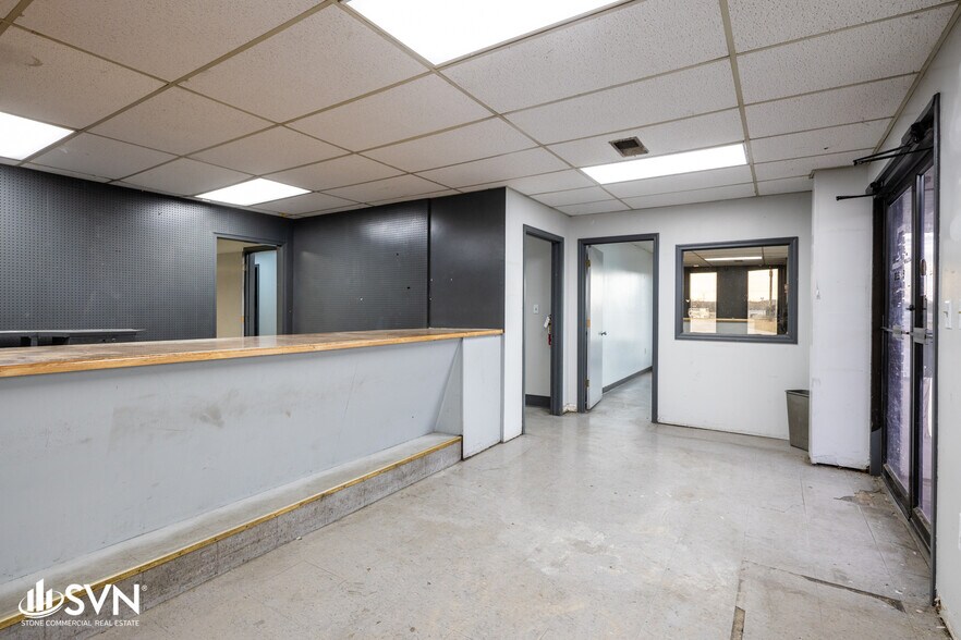 More Photos Of 50 Mary Beth Ln, Somerset Warehouse For Sale