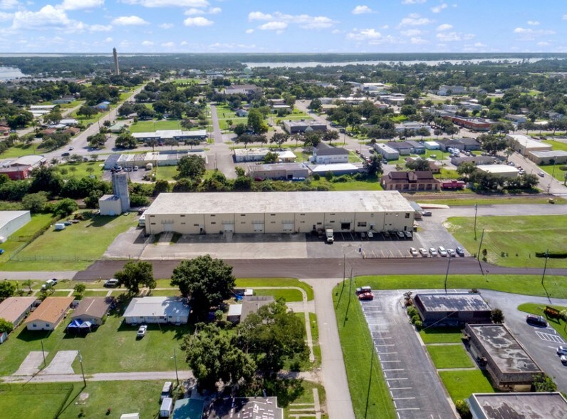 More Photos Of 110-112 W Interlake Blvd, Lake Placid Warehouse For Sale