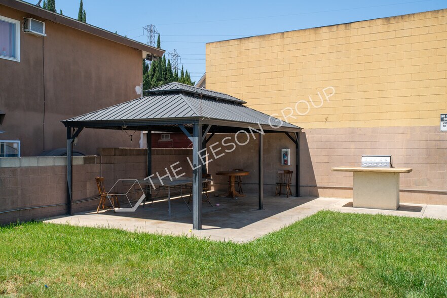 More Photos Of 9040-9042 Ramona St, Bellflower Multifamily For Sale