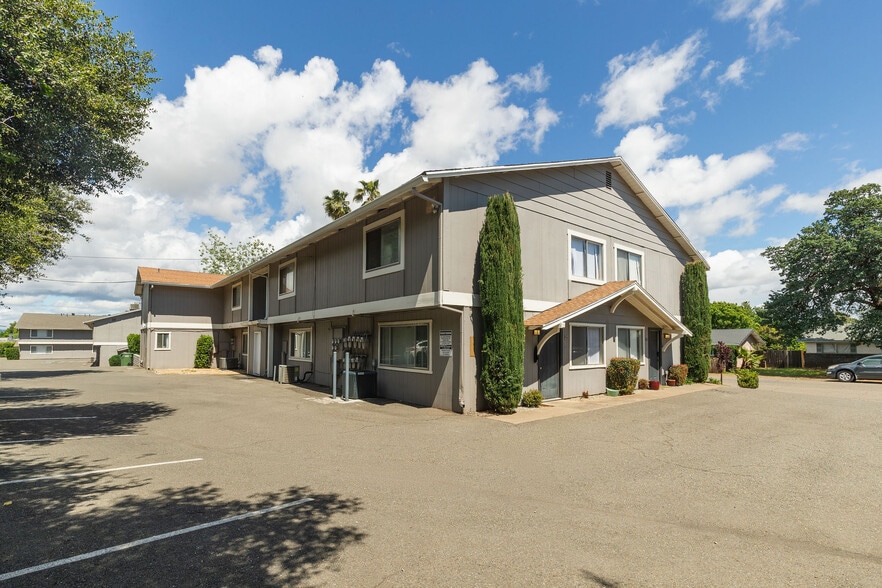 More Photos Of 3260 Alexander Dr, Redding Apartments For Sale