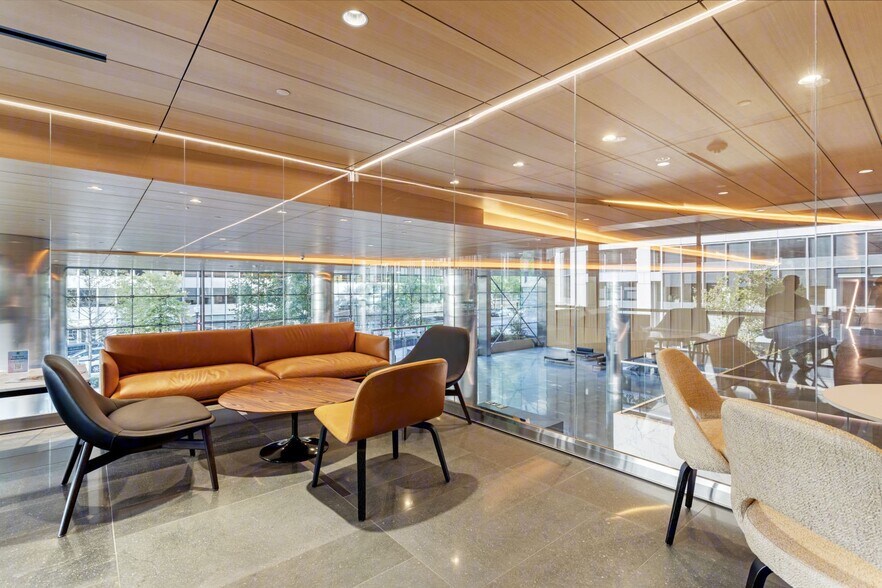 More Photos Of 2001 K St NW, Washington Office For Lease