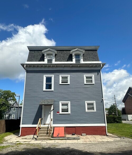 More Photos Of 50 Common St, Providence Apartments For Sale