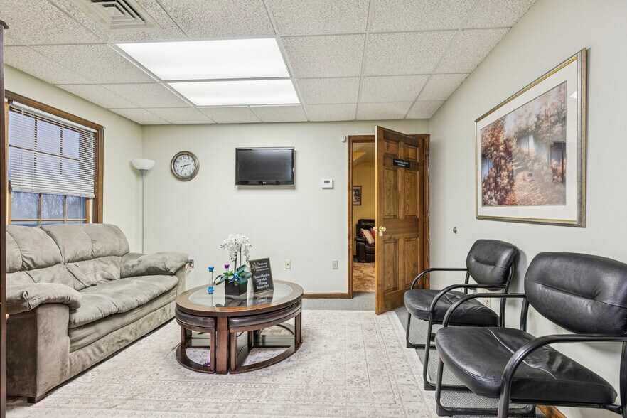 More Photos Of 681 Harleysville Pike, Harleysville Medical For Sale