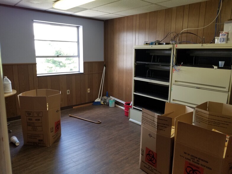 More Photos Of 3611 Branch Ave, Temple Hills Medical For Lease