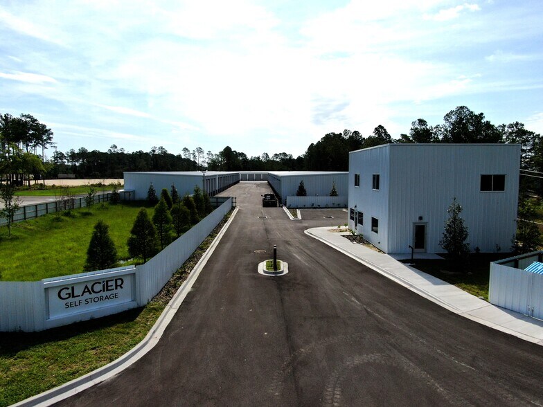 Primary Photo Of 11691 Industry Dr, Jacksonville Self Storage For Lease