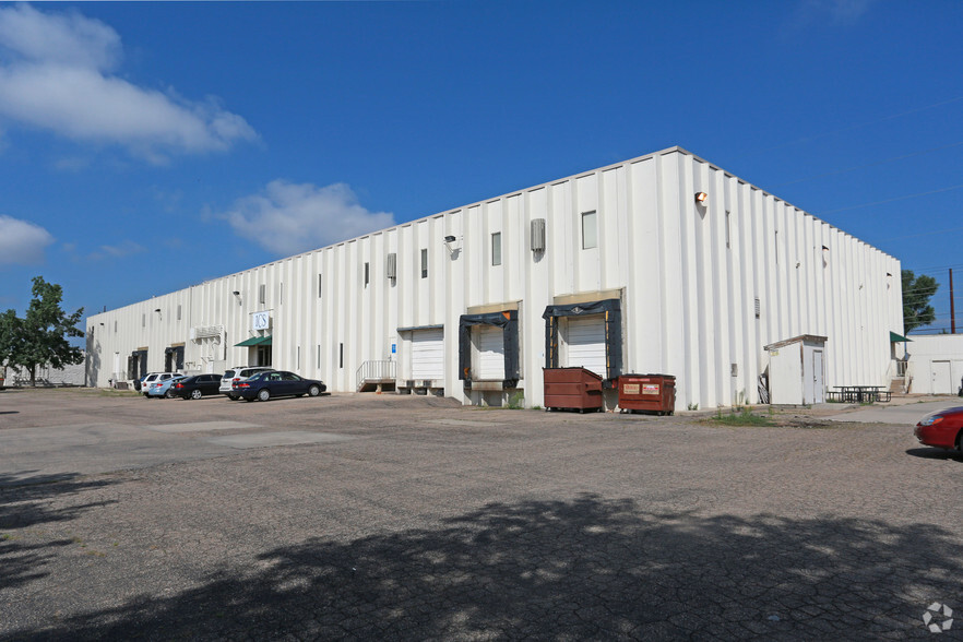 Primary Photo Of 1275 Sherman Dr, Longmont Warehouse For Lease