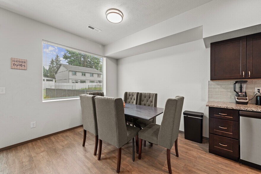 More Photos Of 419 E E St, Deer Park Multifamily For Sale