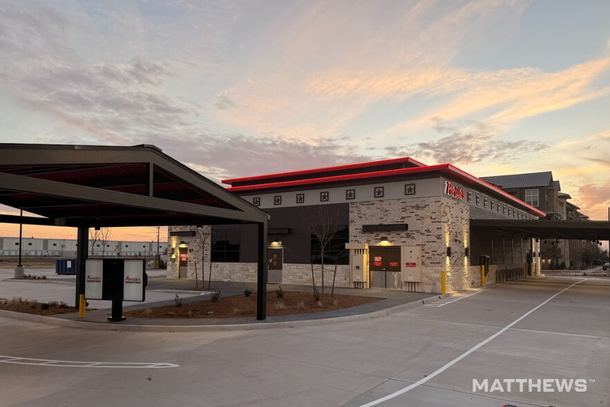 More Photos Of 16499 FM 423, Frisco Restaurant For Sale