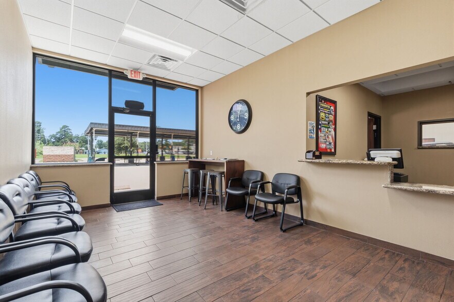 More Photos Of 12111 Cypress North Houston Rd, Cypress Carwash For Sale