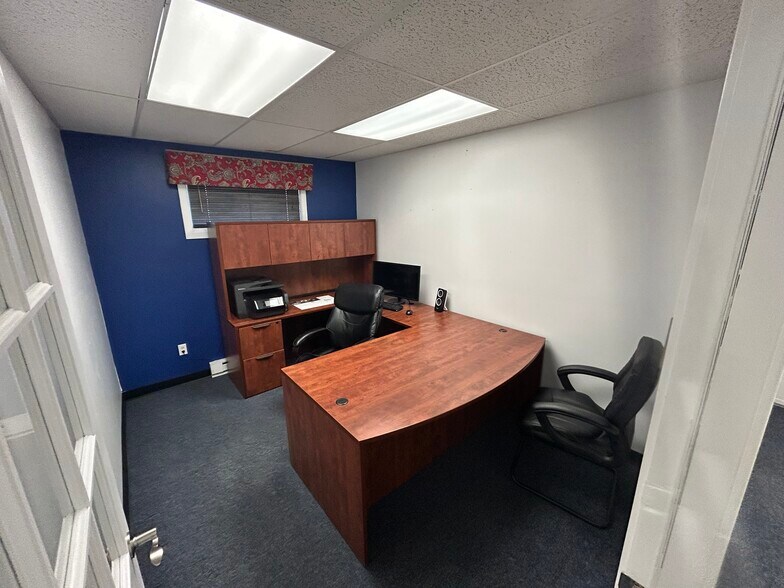 More Photos Of 1365 Blue Mountain Dr, Danielsville Office For Lease