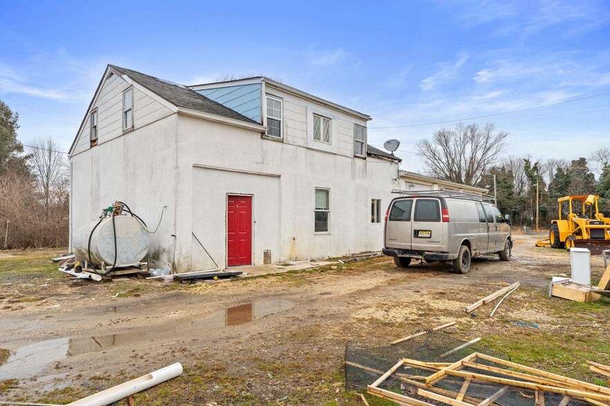 More Photos Of 2090 Blue Bell Rd, Williamstown Land For Sale