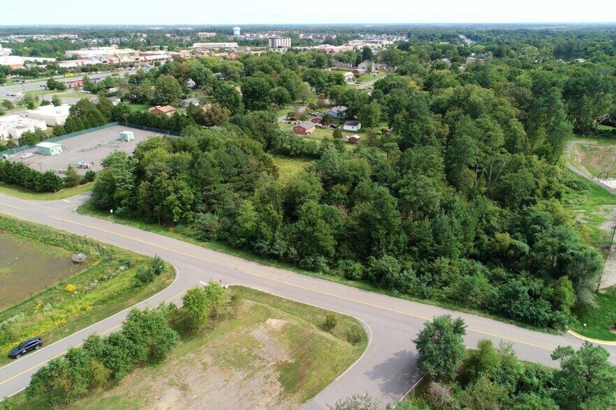 More Photos Of 7580 Huron Dr, Gainesville Land For Sale