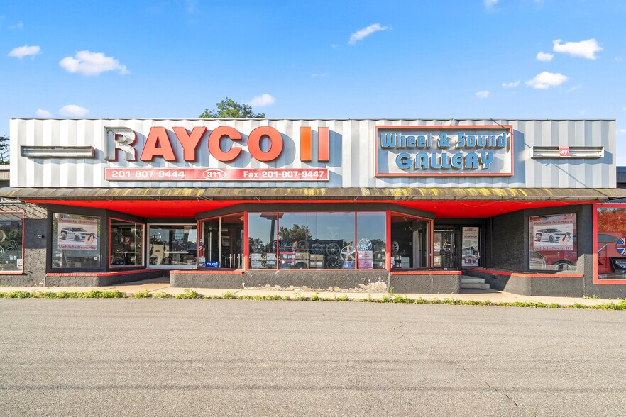 More Photos Of 309 US Highway 46, Little Ferry General Retail For Sale