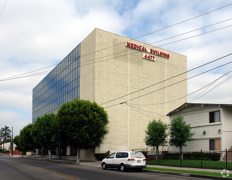 More Photos Of 4477 W 118th St, Hawthorne Medical For Sale
