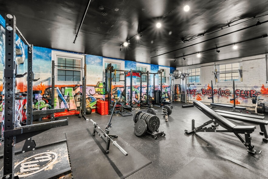 More Photos Of 24 Cambridge St, Charlestown Loft Creative Space For Sale