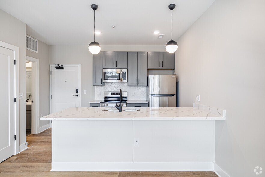 More Photos Of 4701 Forest Hill Ave, Richmond Apartments For Lease