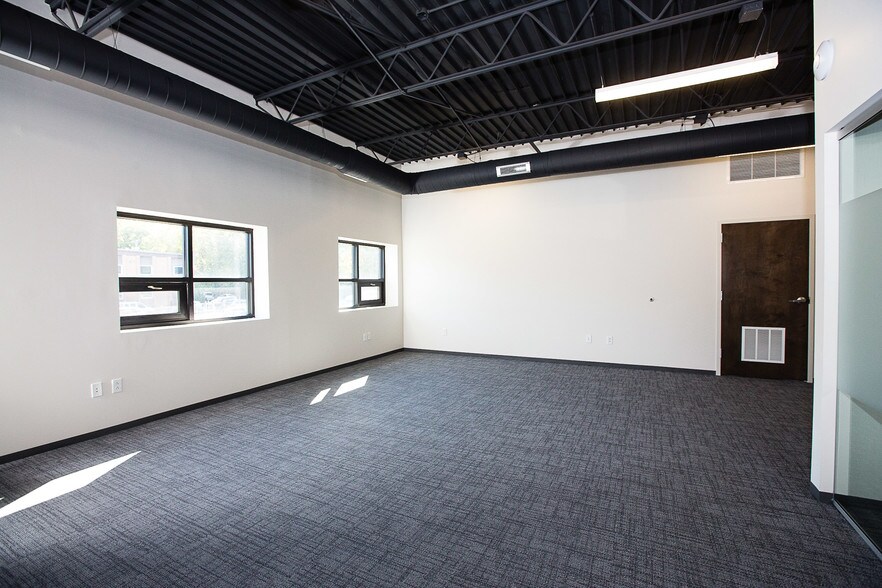 More Photos Of 3000 Mercier St, Kansas City Coworking Space