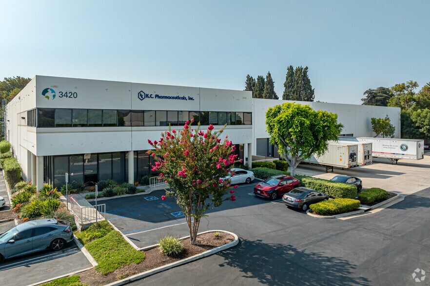 Primary Photo Of 3420 Pomona Blvd, Pomona Warehouse For Lease