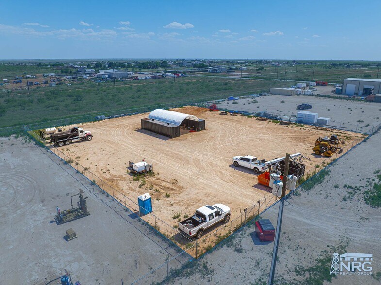More Photos Of 3103 W County Road 137, Midland Land For Lease
