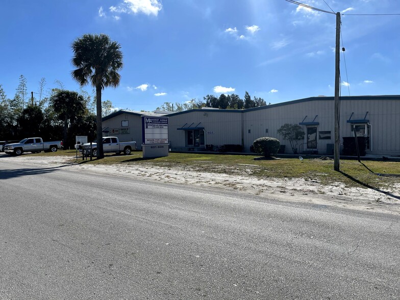 Primary Photo Of 601-605 S Market Ave, Fort Pierce Manufacturing For Lease