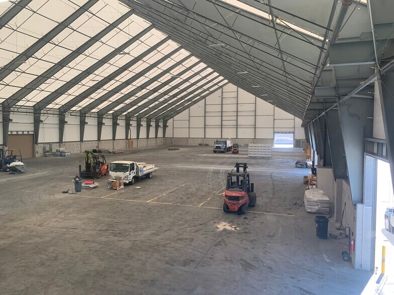 More Photos Of 240 E 5th St, Bayonne Warehouse For Lease