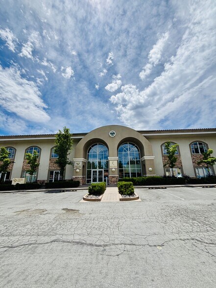 More Photos Of 645 Sierra Rose Dr, Reno Medical For Lease