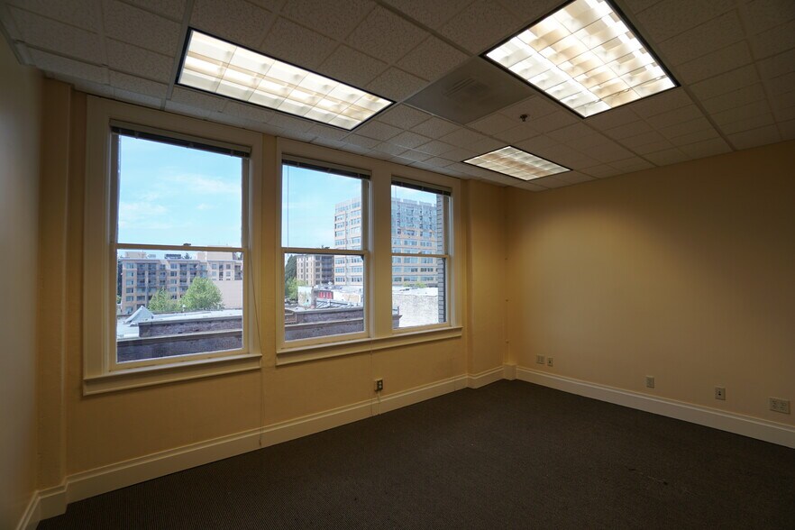 More Photos Of 601-603 Main St, Vancouver Office For Lease