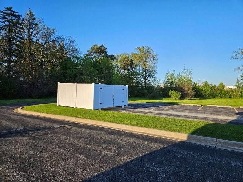 More Photos Of 6270 State St, Saginaw Freestanding For Lease