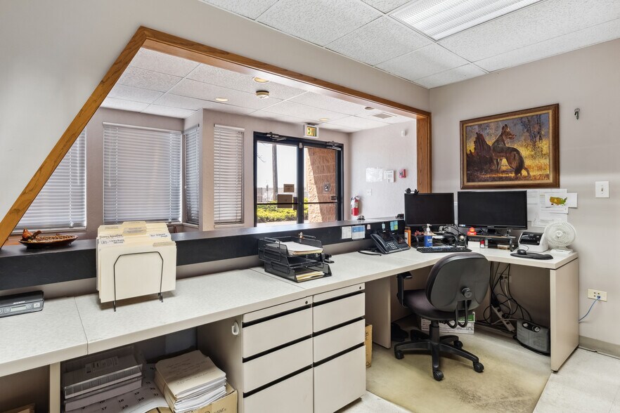 More Photos Of 1187 E 68th Ave, Denver Manufacturing For Sale